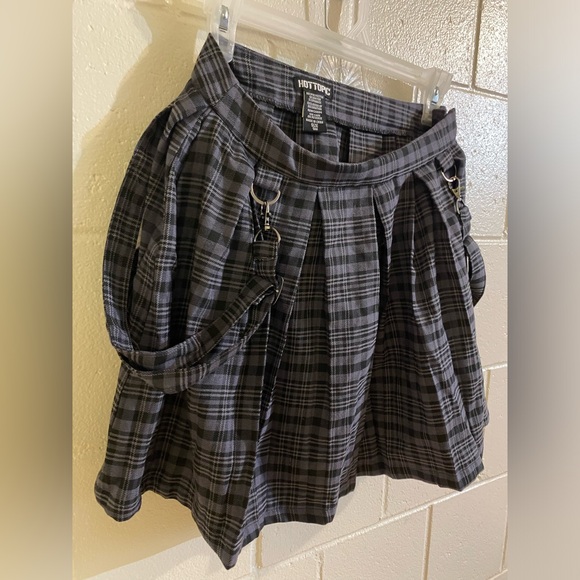 Hot Topic preppy goth plaid suspender pleated skirt - Picture 5 of 7